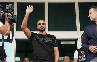 Fenerbahçe, Sofyan Amrabat’ı satın alma opsiyonuyla...
