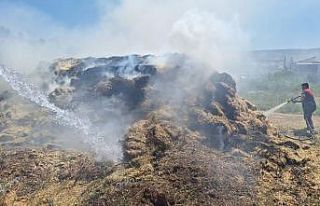 Gölbaşı’nda saman yığını küle döndü