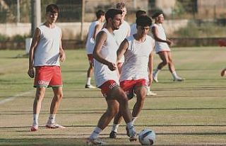 Karşıyaka’dan orta sahaya takviye