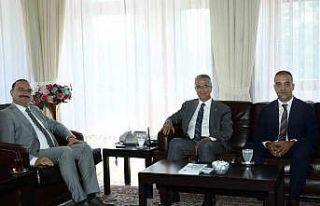 Milliyetçi Hareket Partisi heyetinden Rektör Hacımüftüoğlu’na...