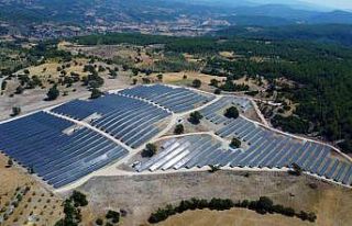 Muğla’daki bu tesis, 3 bin 230 hanenin elektriğini...