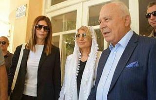 Tansu Çiller, eski çalışma arkadaşını yalnız...