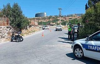 Üç tekerlekli elektrikli bisiklet devrildi: 1 yaralı