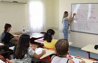 Yüreğir Belediyesi, 5 kültür evinde LGS hazırlık...