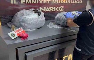 Batman’da durdurulan bir araçta uyuşturucu yakalandı:...