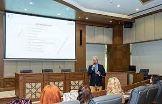 Belediye personeline ‘Etkili iletişim, problem...