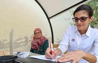 Bu köy 20 yıldır kadın muhtara emanet