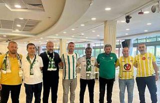 Bursaspor ile Muşspor taraftarı yemekte buluştu