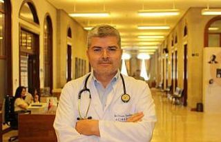 “Çok yiyip hemen yatmak reflüyü tetikliyor”