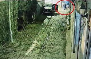 Diyarbakır’da polise bıçaklı saldırı anı...