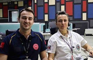 Doktor anne, oğlu ile ’mesai arkadaşı’ oldu