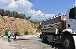 Gemlik’te dört koldan temizlik