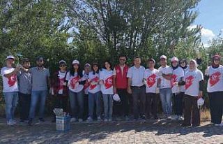 Gönüllüler Kazım Karabekir Stadyumu’nun çehresini...