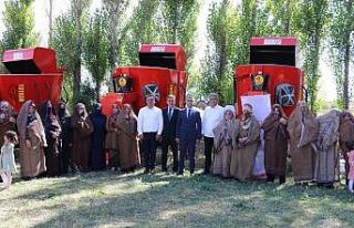 Kadın çiftçiler makine ve ekipman desteği