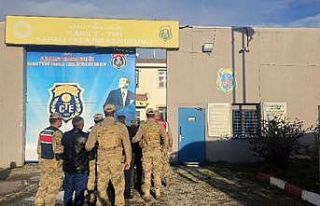 Kars’ta aranan 12 kişi JASAT ekiplerince yakalandı