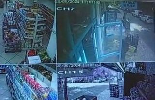 Kartal’da bir markette palet hırsızlığı kamerada