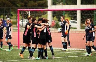 Kızlar Sahada İstanbul Kupası için geri sayım...