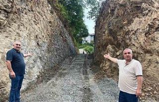 Ölenlerin yolu yaşayanları isyan ettirdi