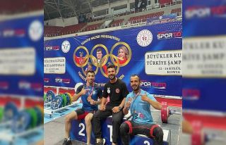 Şırnaklı Harun Algül halter şampiyonasında Türkiye...