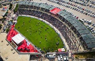 Turgutlu Belediyesi dördüncü kez yağlı güreşlere...