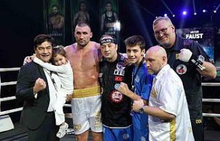 Türk kulübün boksörüne rakip dayanmıyor