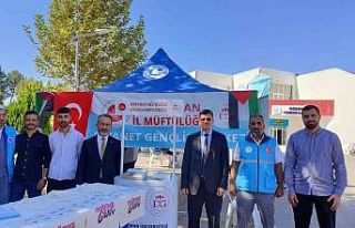 Üniversite kampüsünde diyanet gençlikten tanıtım...