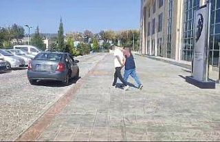 Uşak’ta 1 uyuşturucu satıcısı tutuklandı