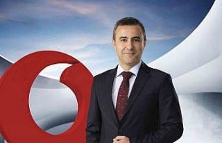 Vodafone robotik otomasyonlarla kullanıcılarına...