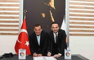 Yenişehir Belediyesi’nin eğitim projesi örnek...