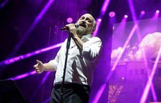 15 bin kişi Cumhuriyet coşkusunu Volkan Konak ile...