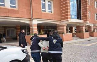 17 ilde 54 kişiyi dolandıran şahıs yakayı ele...