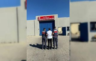18 ayrı suç kaydı ve hapis cezası ile aranan şahsı...