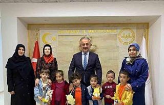 4-6 yaş Kur’an kursu öğrencileri harçlıklarını...