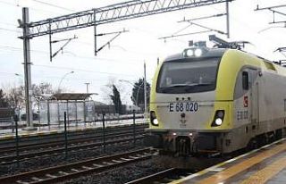 Ada ekspresi yolcularını Arifiye’ye, Büyükşehir...