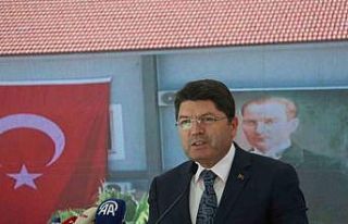 Adalet Bakanı Tunç, yangınlar hakkında bilgi verdi