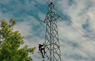 AEDAŞ’tan elektrik şebekelerine müdahale edilmemesi...