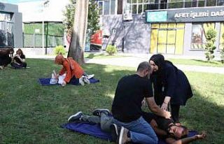 Afet İşleri personeline ilk yardım eğitimi