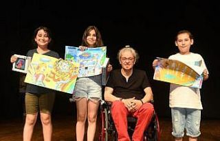 Ahmet Yeşil Çocuk Resim Yarışmasına başvurular...