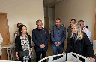 AK Partili Çankırı, Özge Polat’ı ziyaret etti,...