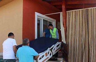 Antalya’da 4 bin 471 adet hasta yatağı yardımında...