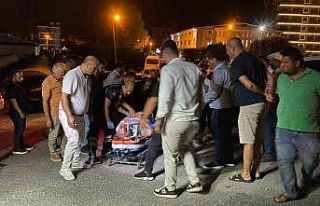 Antalya’da iki motosiklet çarpıştı: 1’i ağır...