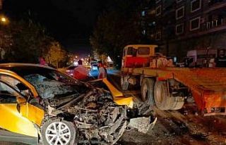 Antalya’da zincirleme kaza: 1 yaralı