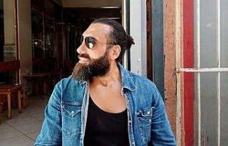 Arkadaşını kalbinden bıçaklayarak öldüren sanığa...