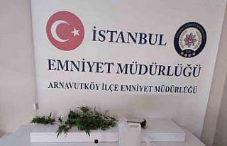 Arnavutköy’de şüpheli araçtan ve evden uyuşturucu...