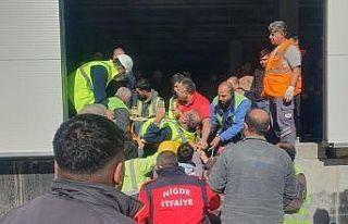 Asansör boşluğuna düşen şantiye şefi yaralandı