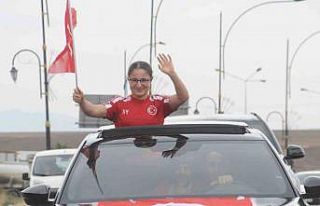 Avrupa şampiyonu sporcuya memleketi Cizre’de görkemli...