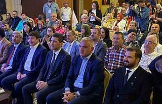 Bakan Ersoy: “Antalya’ya gelen turist sayısı...