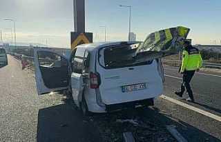 Bariyer deldi geçti, feci kaza