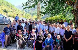 Başkan Atlı’ya köylü sorunlarını sazlı sözlü...