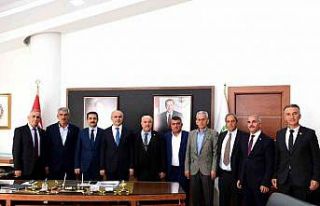 Başkan Er, “Muhtarlar yerel yönetimlerin temel...